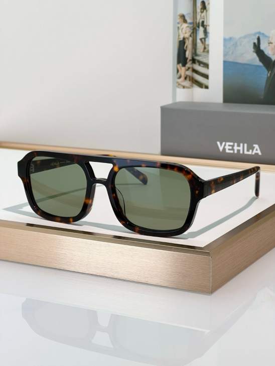 Picture of Vehla Sunglasses _SKUfw68372800fw
